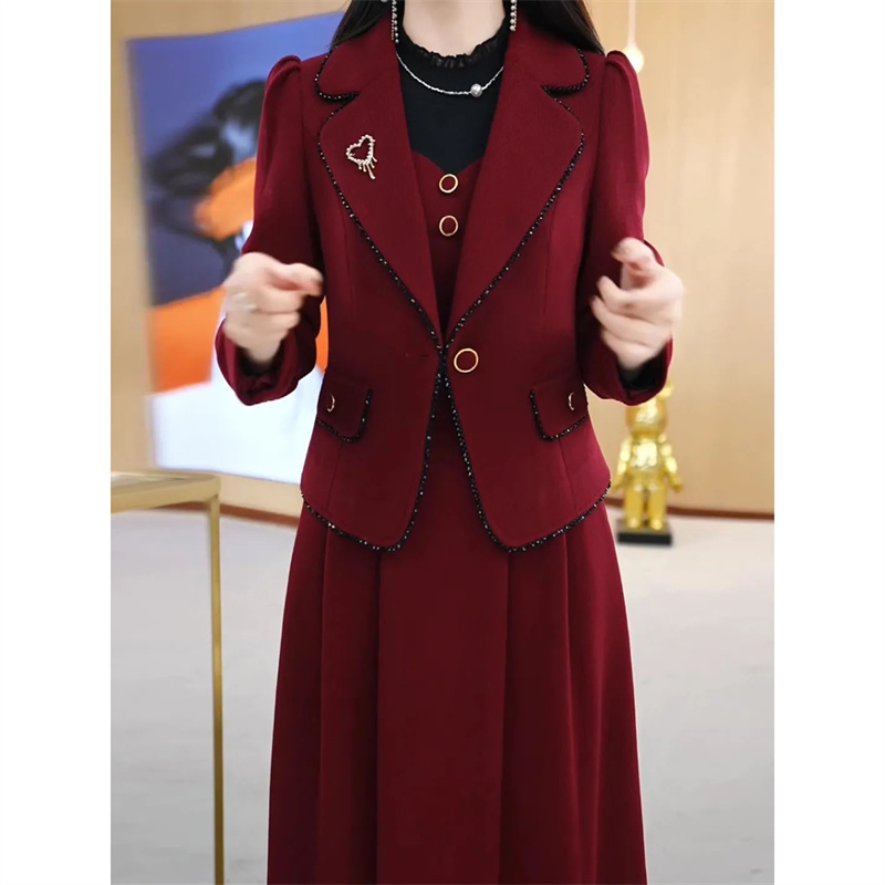 Traje de gama alta, chaqueta,  - Winter Clothing Pk reseña y precio