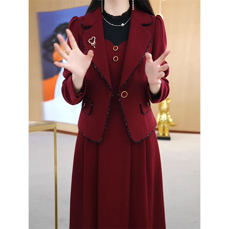 Traje de gama alta, chaqueta,  - Winter Clothing Pk reseña y precio